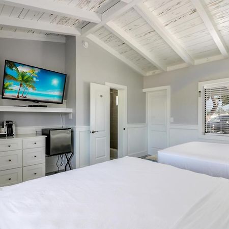 Fiesta Key Rv Resort Standard Room 2 Layton Eksteriør billede